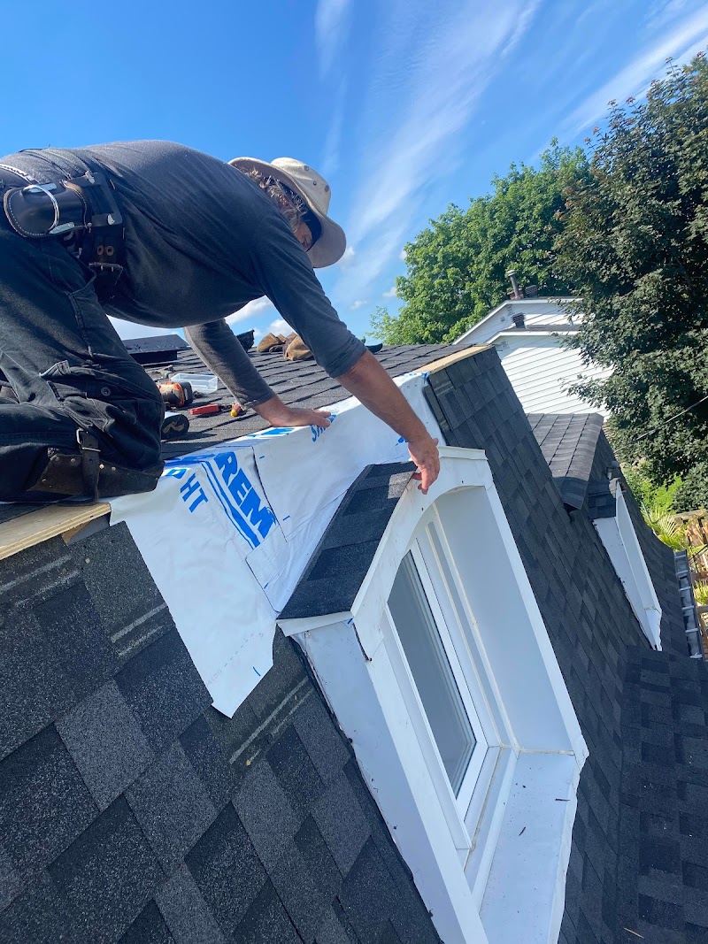 Couvreur Precision Roofing inc.