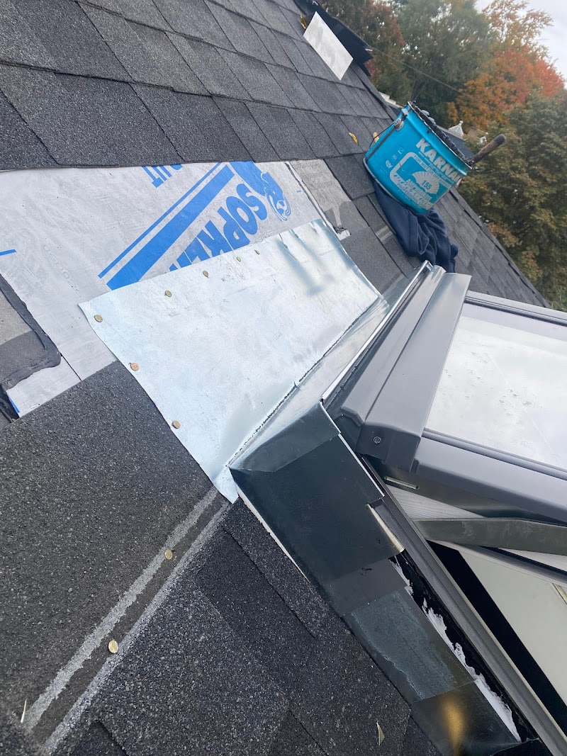 Couvreur Precision Roofing inc. - Photo 2