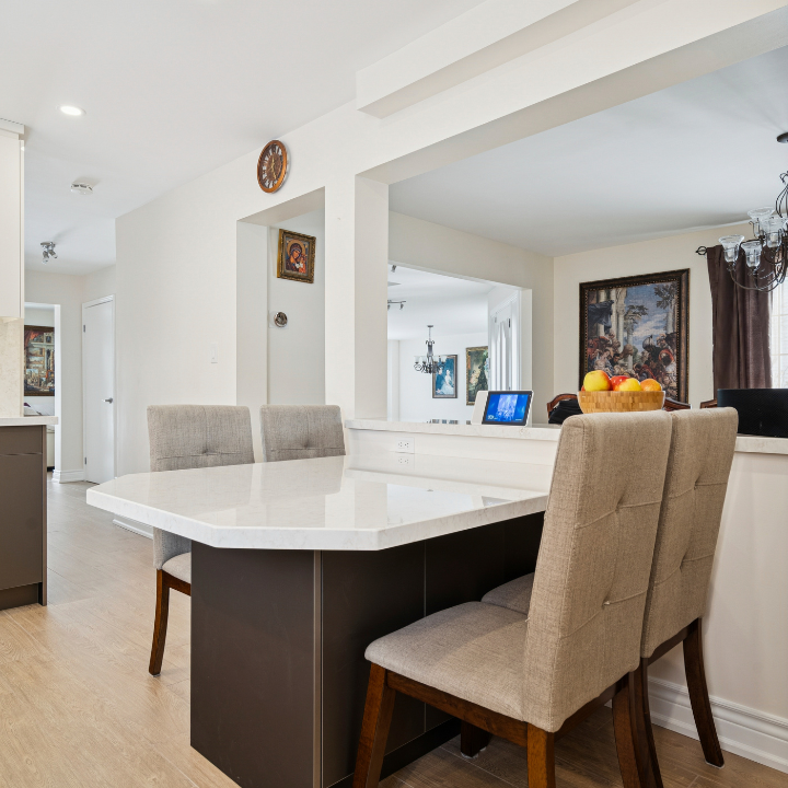 Toronto Bath Centre - Photo 2