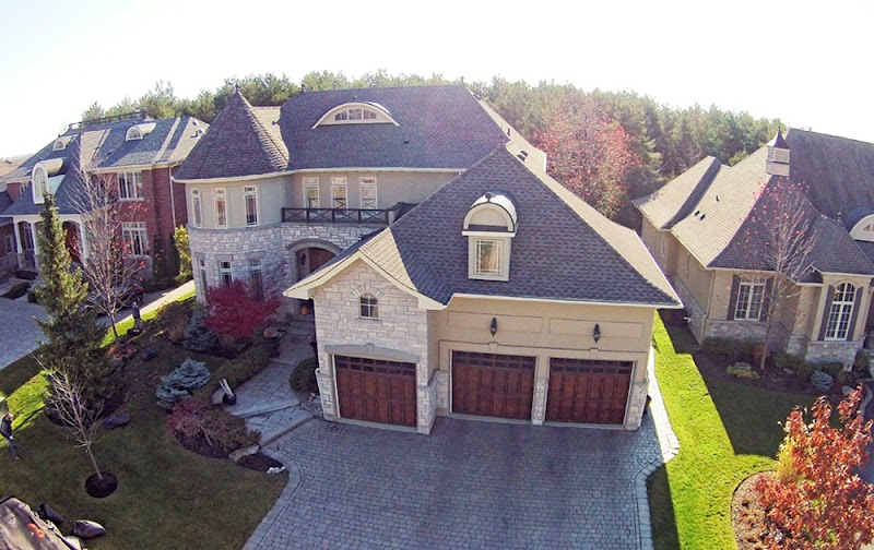 T. Simpson Roofing - Photo 1