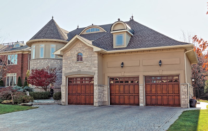 T. Simpson Roofing - Photo 5