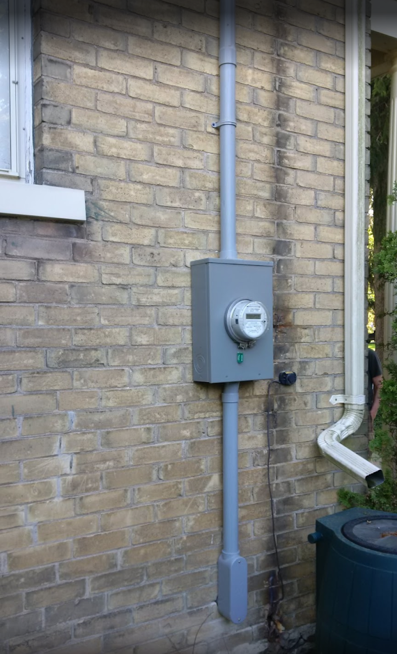 IHS Electric - Photo 1