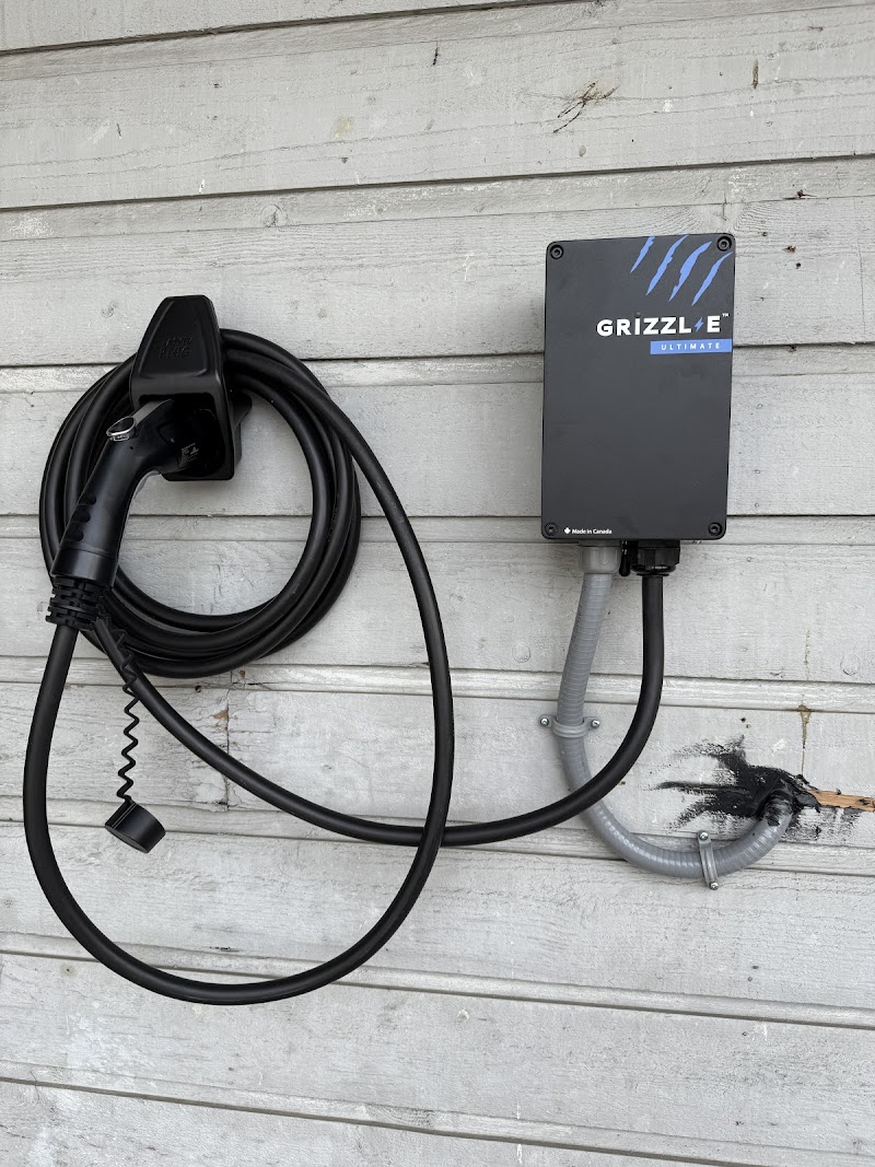 AC DC Electricians - Photo 3