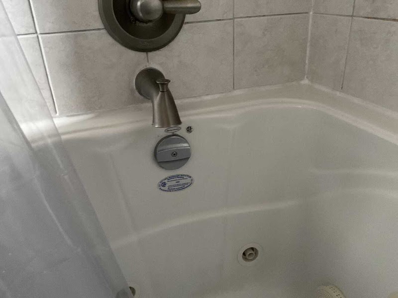 AY Electrical & Plumbing - Richmond Hill - Photo 1