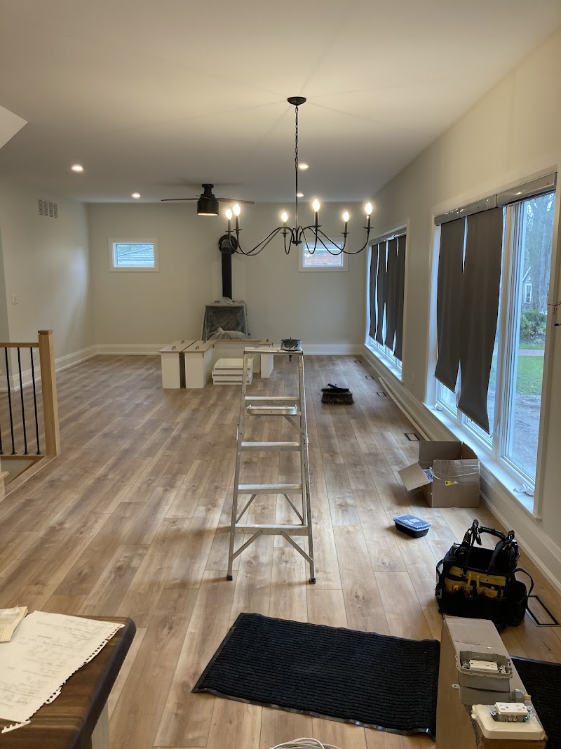 MODERN FLOORING HARDWOOD | TILES | LUXURY VINYL | STAIRS | CARPET | LAMINATE | HARDWOOD REFINISHING | LINOLEUM | STONE | - Photo 2