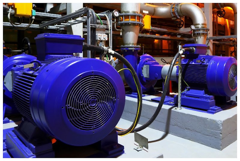 ROBERTS ELECTRICAL - Photo 1