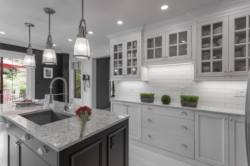 GT KITCHEN & BATH DESIGN STUDIO - Photo 5