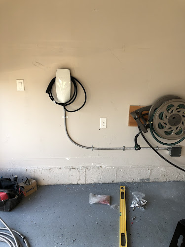 DGR Electric - Photo 1