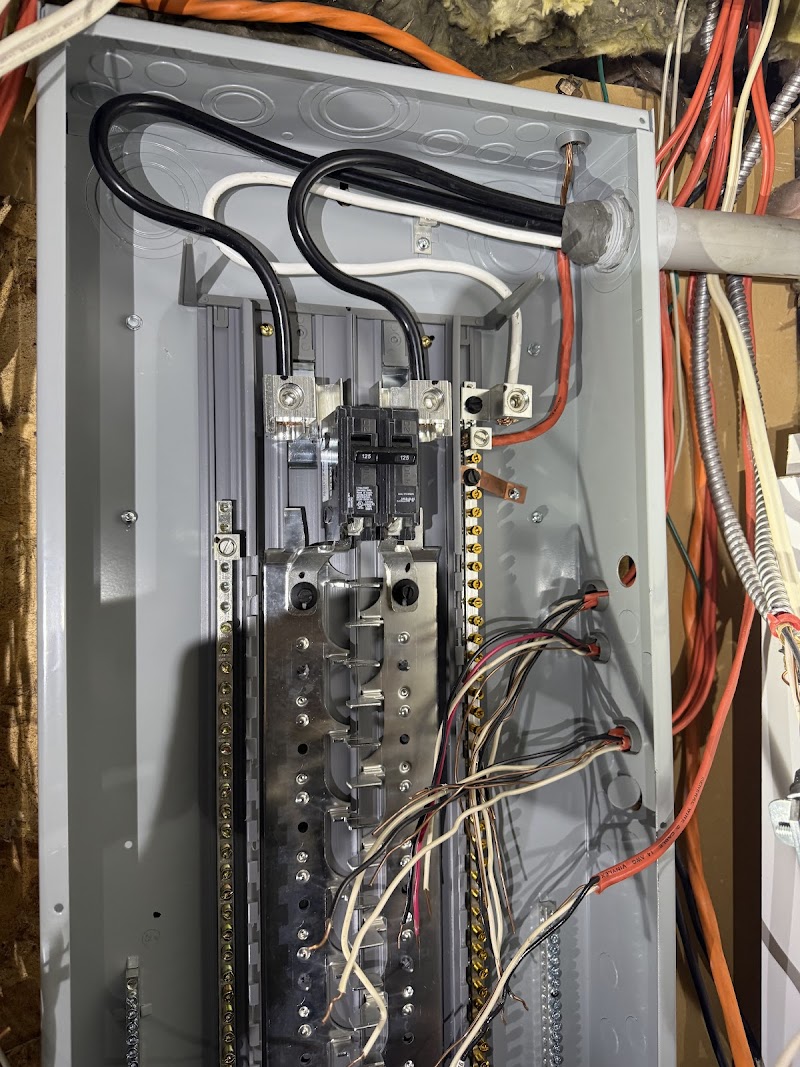 Bright Spark Electric - Photo 1