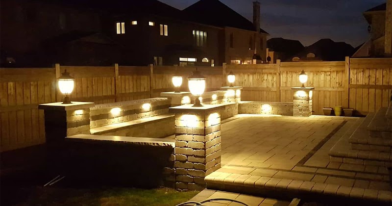 RoozLight - Powering Homes, Charging Futures - Vaughan - Photo 4