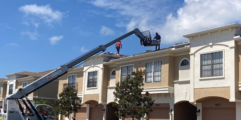 Universal Roofs - Flat Roofing Services - Skylights - Emergency Roof Repair Toronto - Photo 5