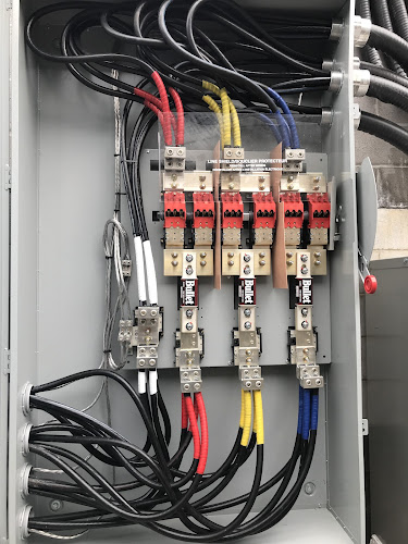 Sonic Electric Inc | Kitchener, Ontario - Photo 1