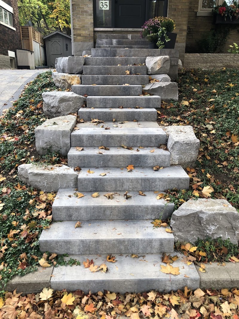 Helmutz Landscape & Interlock - Photo 4