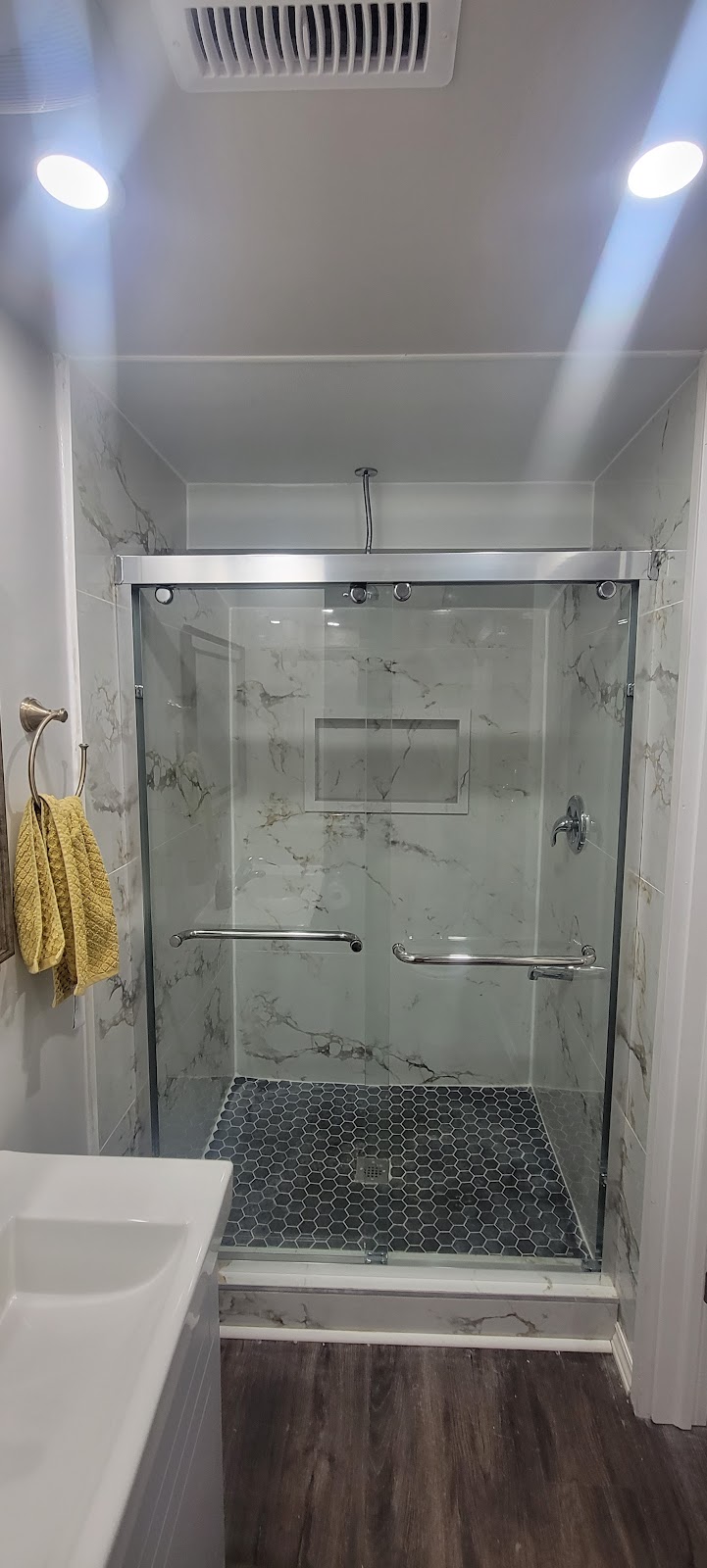 Gravity Contractors Ltd Kitchen & Bathroom Remodeling Renovation Contractor