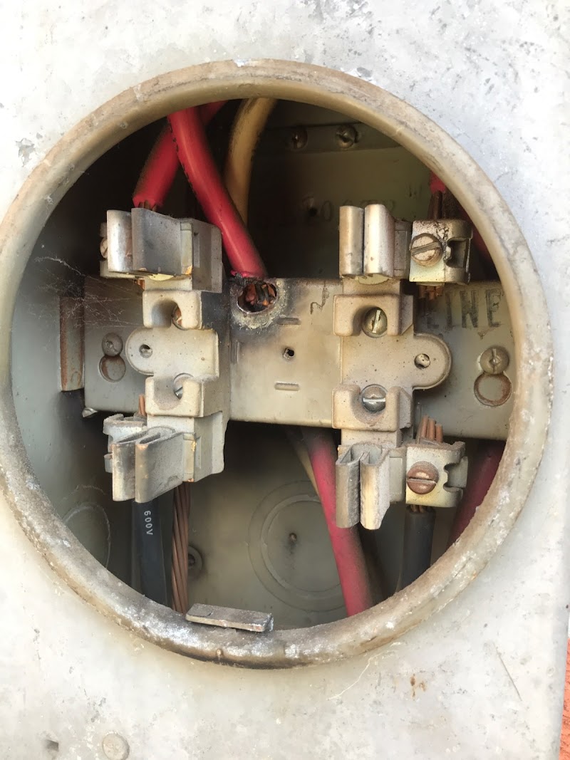 Park Electric Service Co - Photo 1