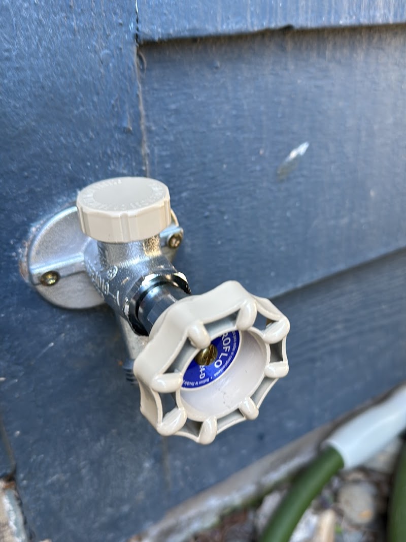 Henco Plumbing Service - Photo 5