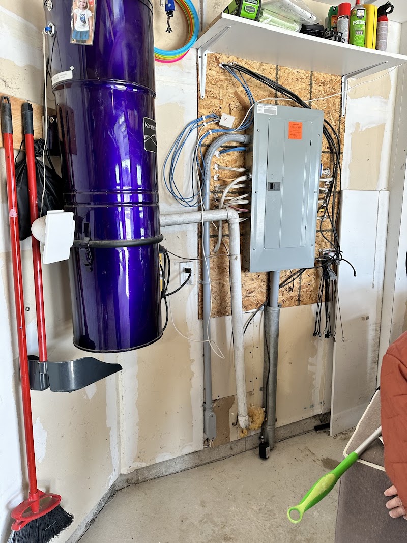 CMi Electric Inc. - Photo 4
