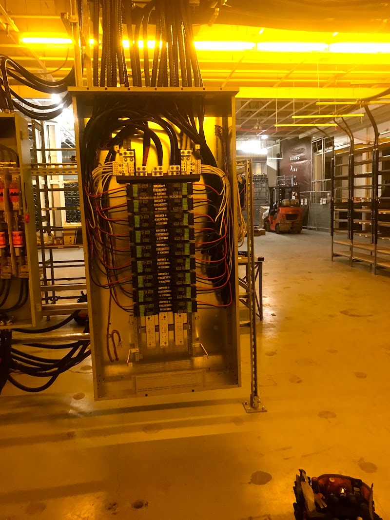 Top Era Electric Inc - Barrie - Photo 3