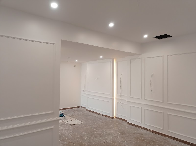 Home Painters Toronto - Photo 18