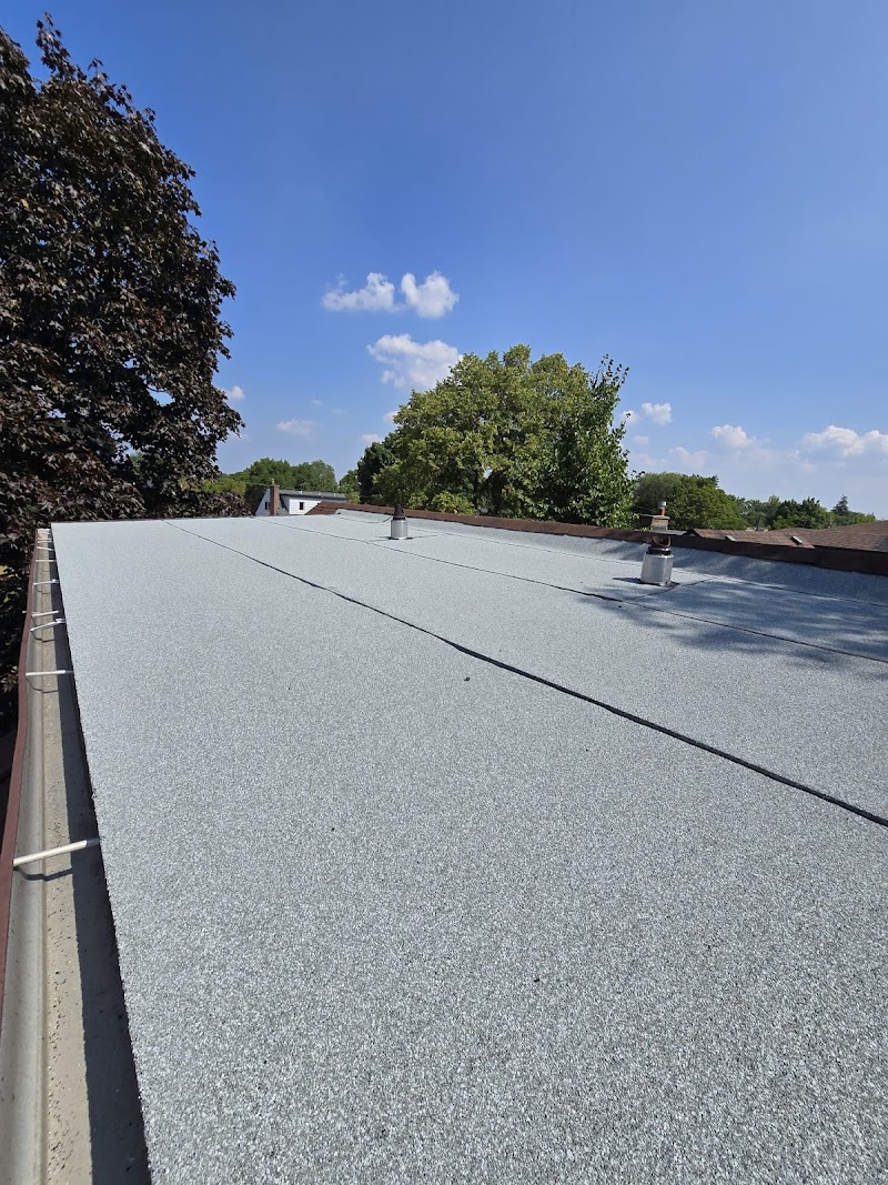 The Roof Technician Toronto - Roof Repairs - Flat Roofing - Skylights