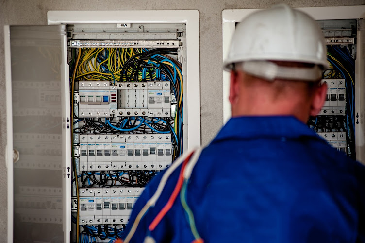 Milton Electric - Photo 1