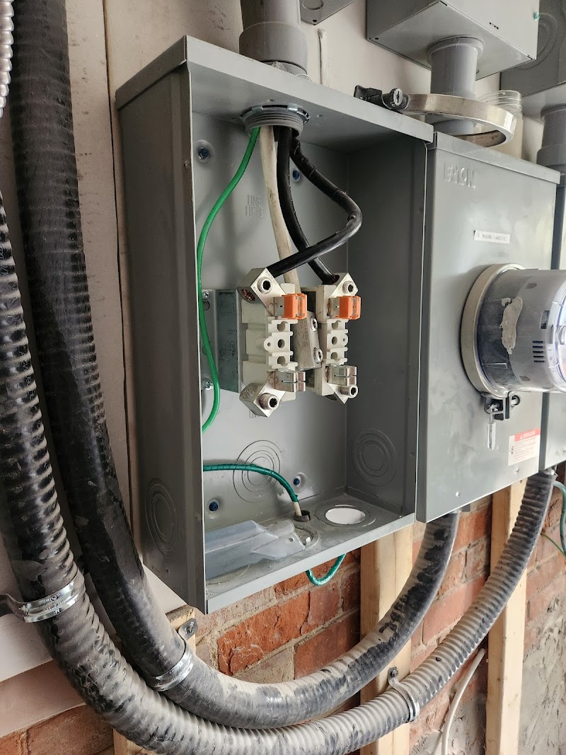 Effective Electrical - Photo 2